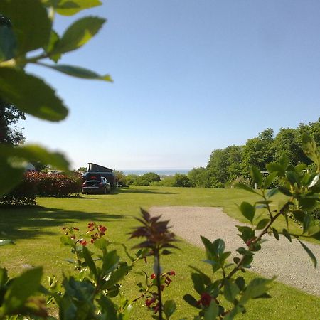 Camping Le Balcon De La Baie Saint-Marcan Bagian luar foto
