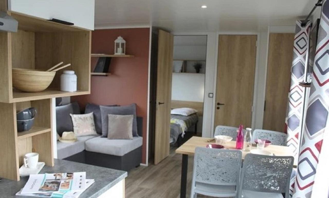 Camping Le Balcon De La Baie Saint-Marcan Bagian luar foto