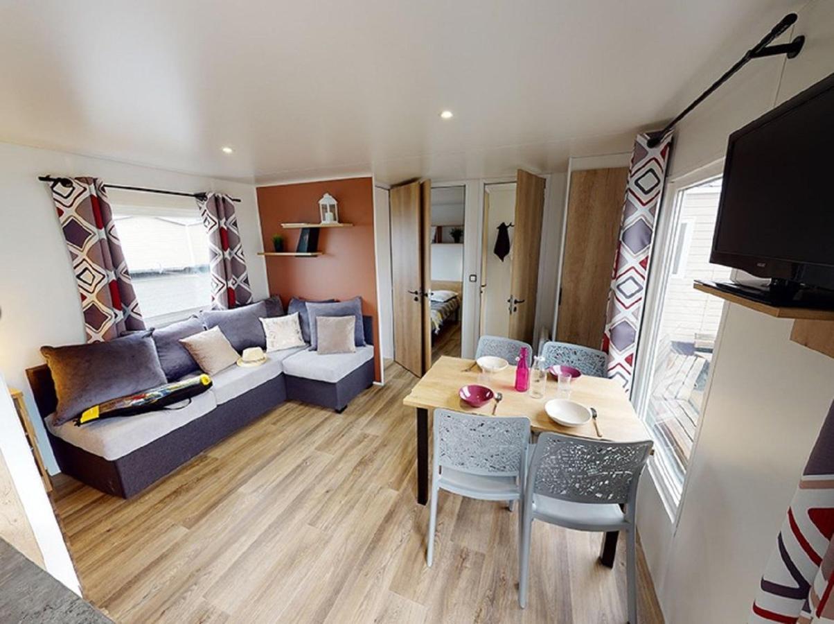 Camping Le Balcon De La Baie Saint-Marcan Bagian luar foto