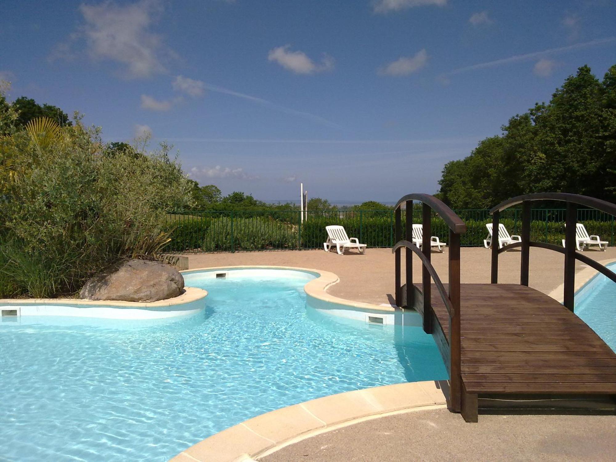 Camping Le Balcon De La Baie Saint-Marcan Bagian luar foto
