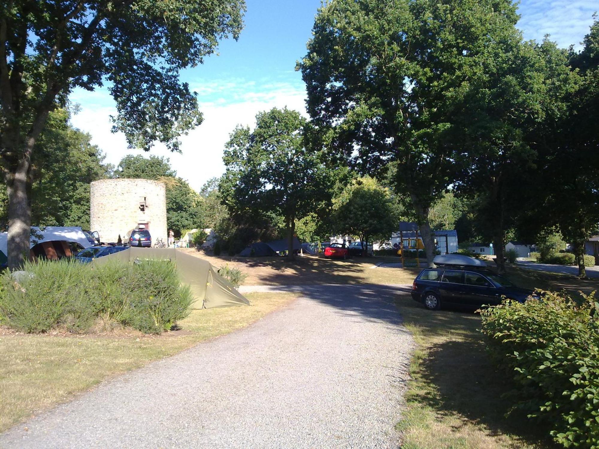 Camping Le Balcon De La Baie Saint-Marcan Bagian luar foto