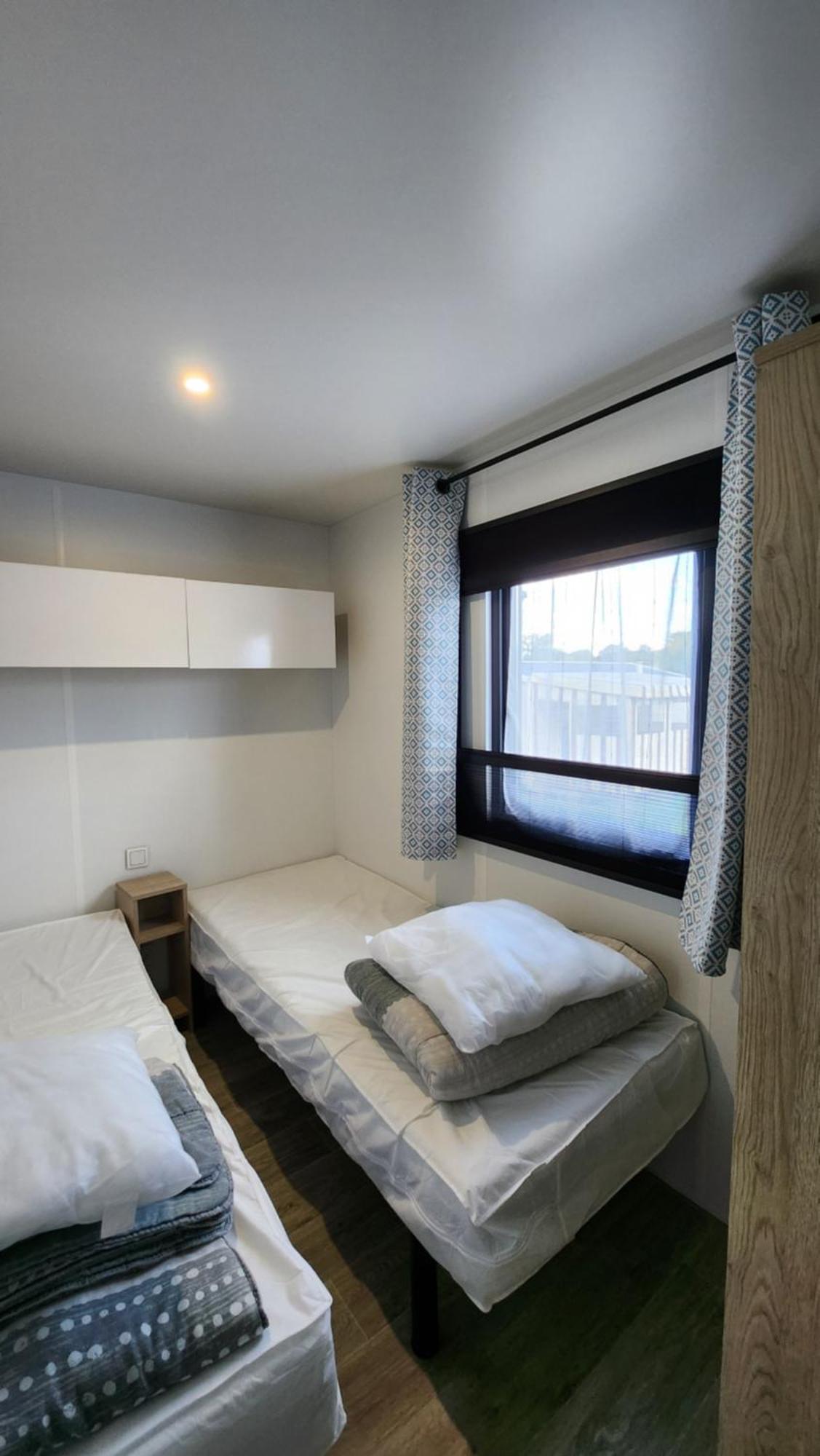 Camping Le Balcon De La Baie Saint-Marcan Bagian luar foto