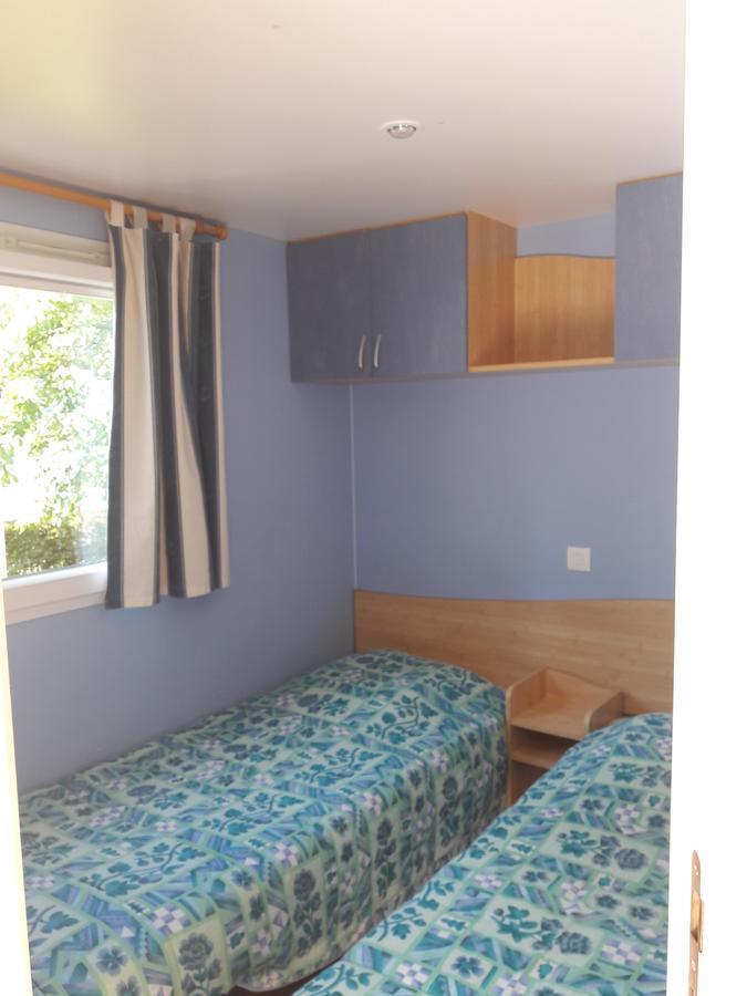 Camping Le Balcon De La Baie Saint-Marcan Bagian luar foto